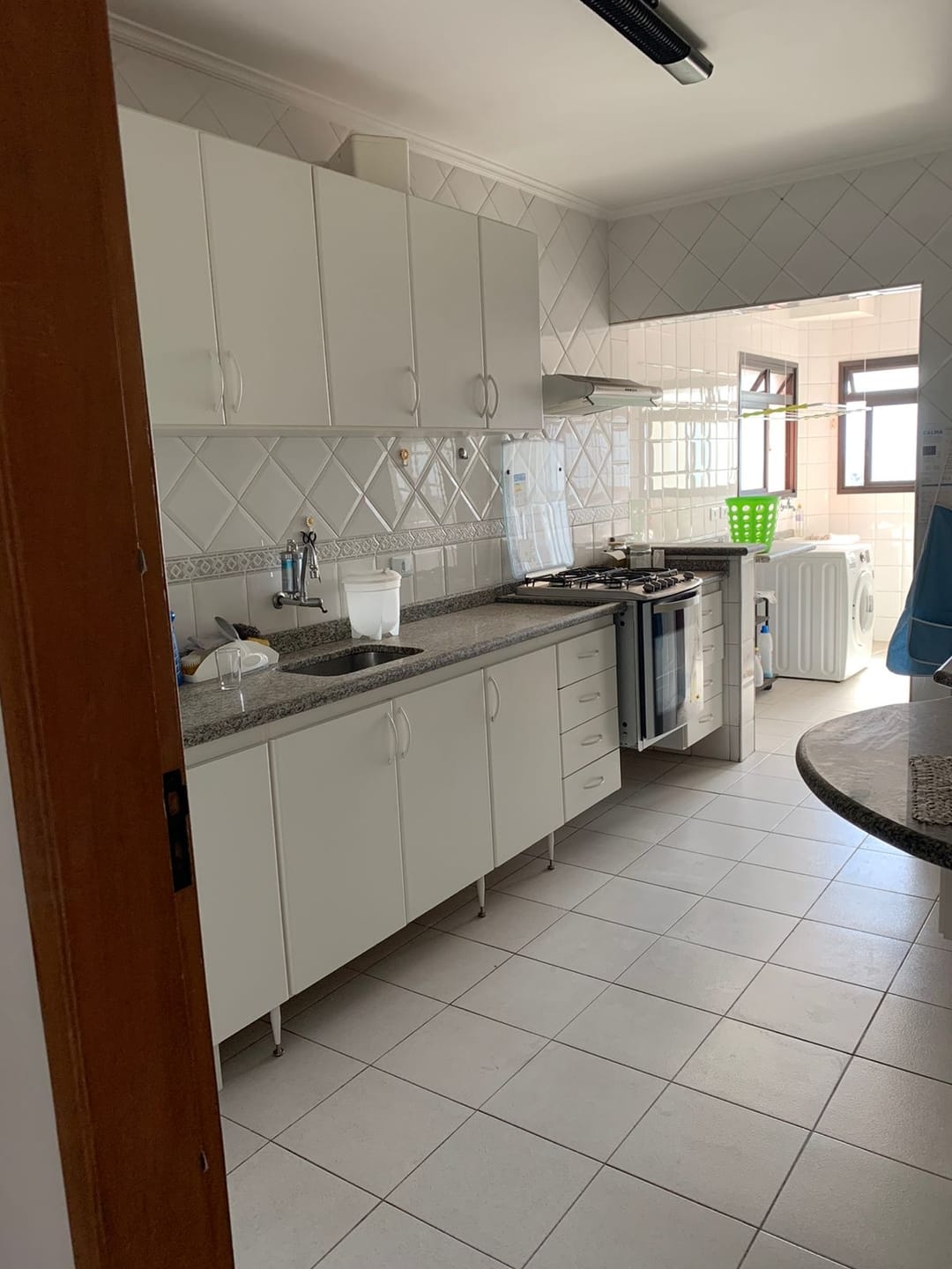 Apartamento para alugar com 3 quartos, 113m² - Foto 10