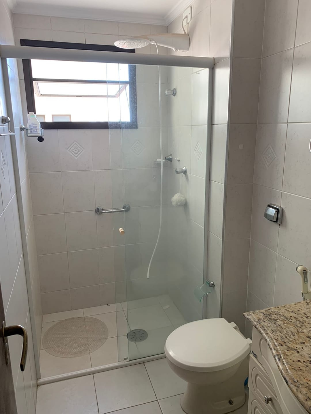 Apartamento para alugar com 3 quartos, 113m² - Foto 1
