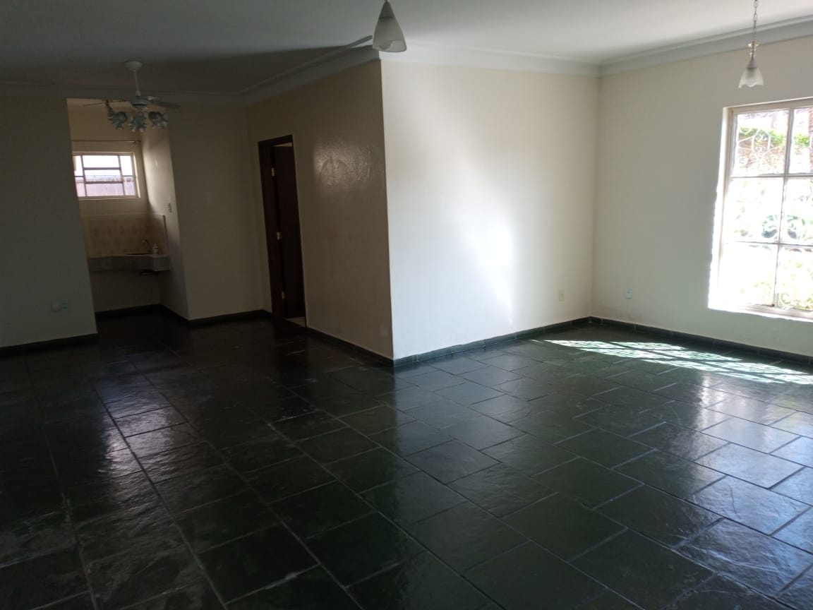 Casa à venda com 3 quartos, 146m² - Foto 17
