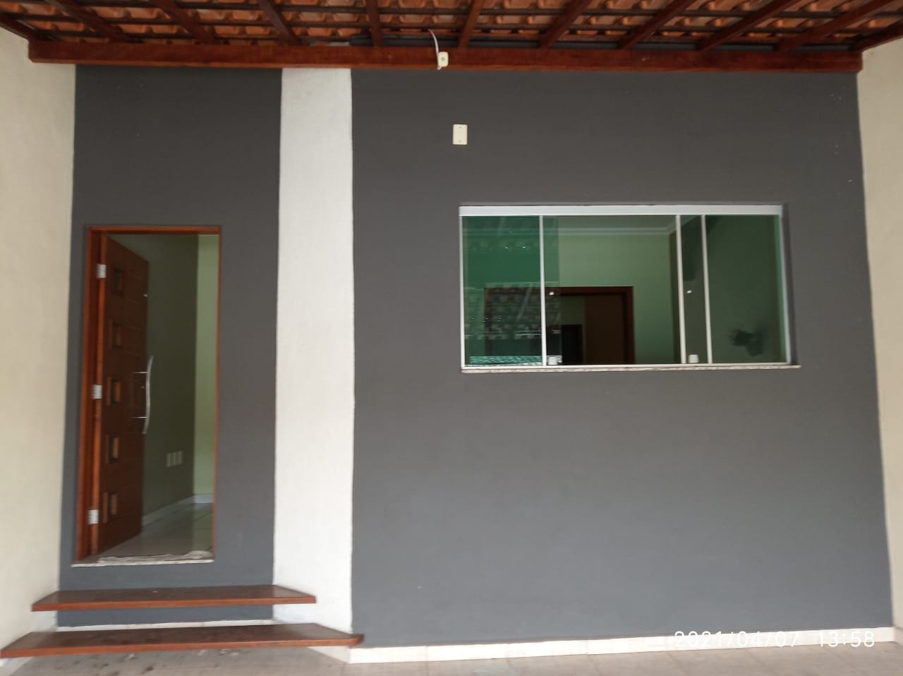 Casa à venda com 2 quartos, 103m² - Foto 2