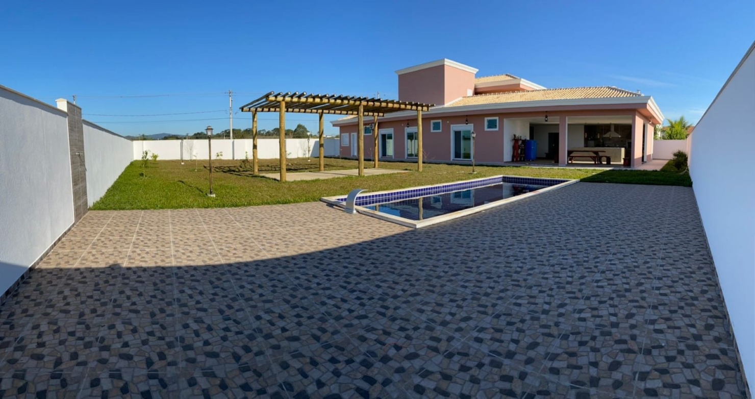 Casa de Condomínio à venda e aluguel com 3 quartos, 300m² - Foto 2