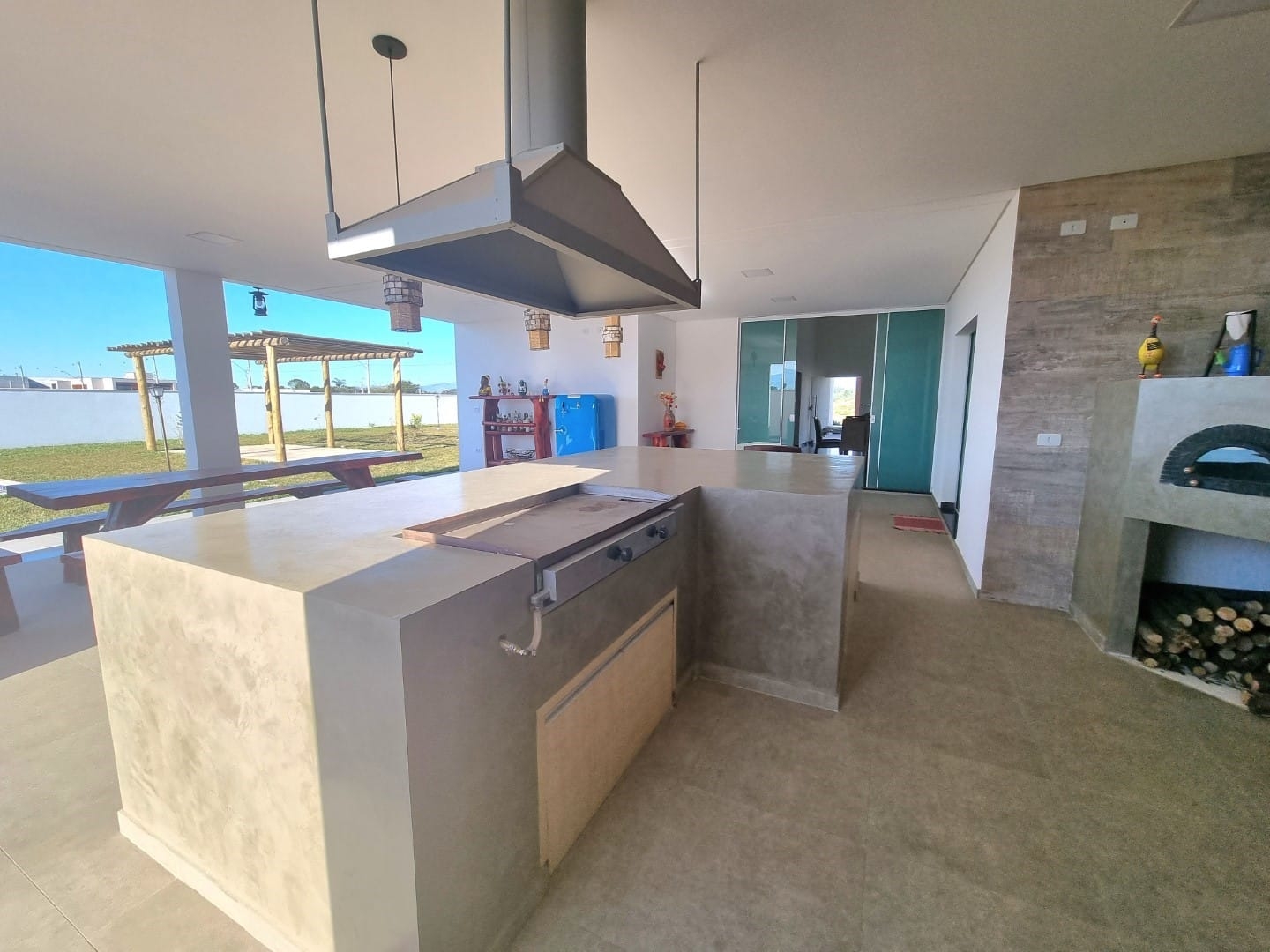 Casa de Condomínio à venda e aluguel com 3 quartos, 300m² - Foto 5