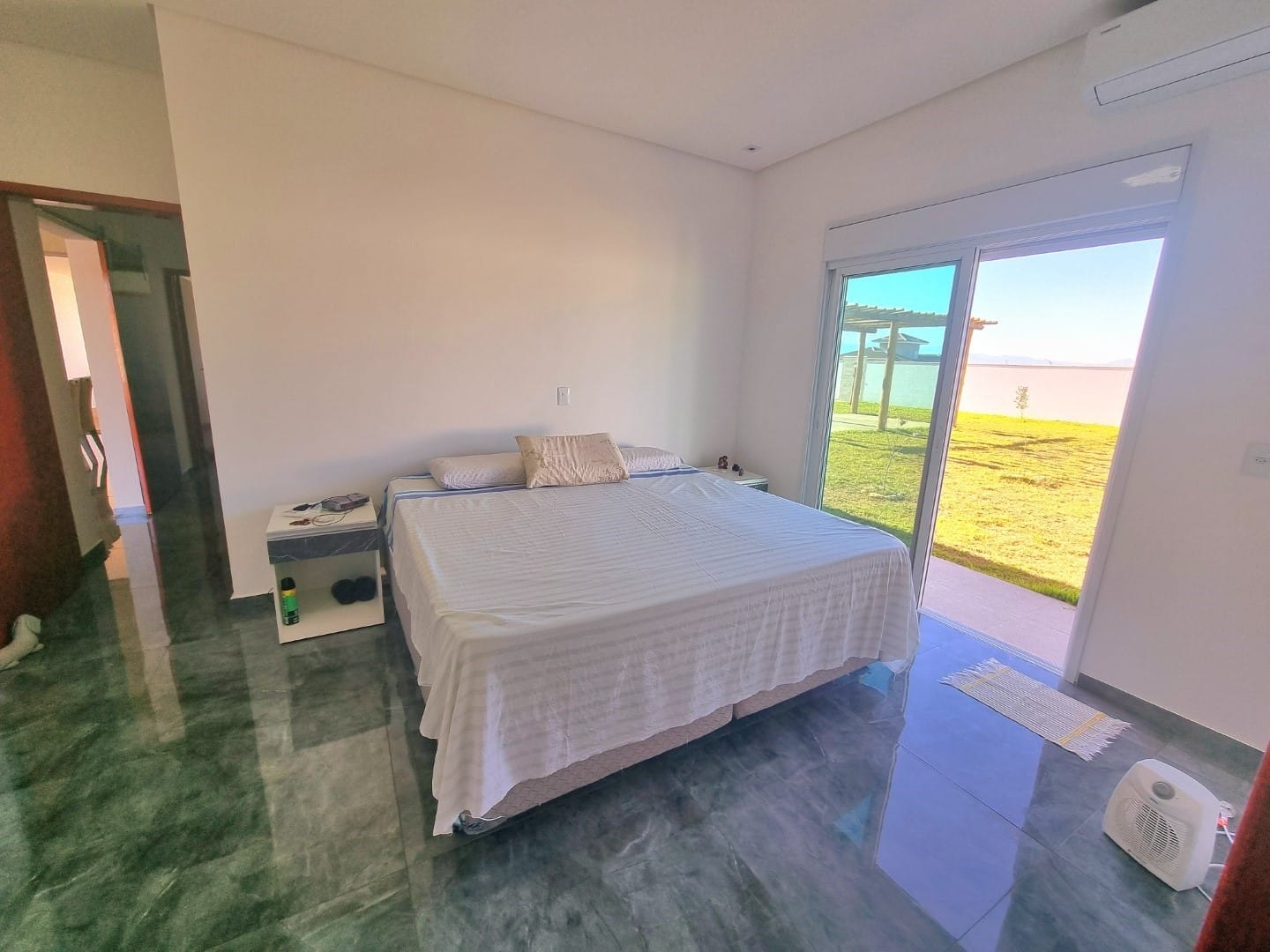 Casa de Condomínio à venda e aluguel com 3 quartos, 300m² - Foto 21