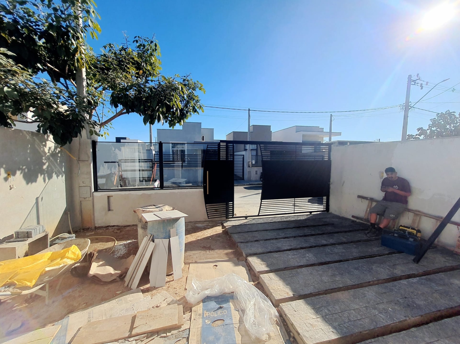 Casa à venda com 3 quartos, 176m² - Foto 2