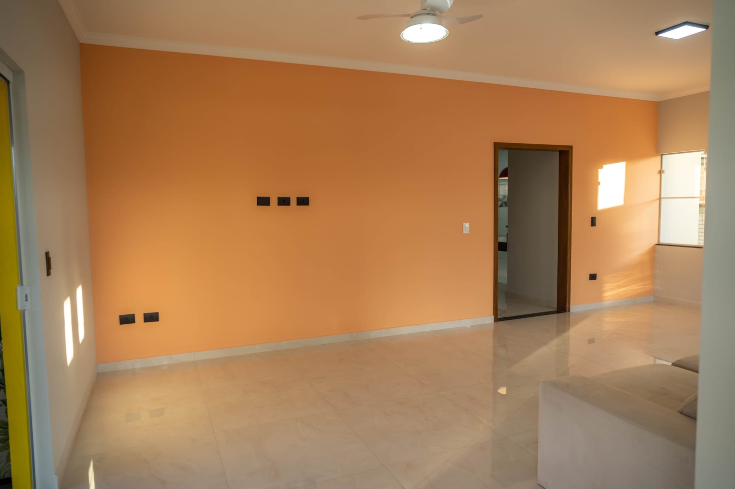 Casa de Condomínio à venda com 2 quartos, 227m² - Foto 4