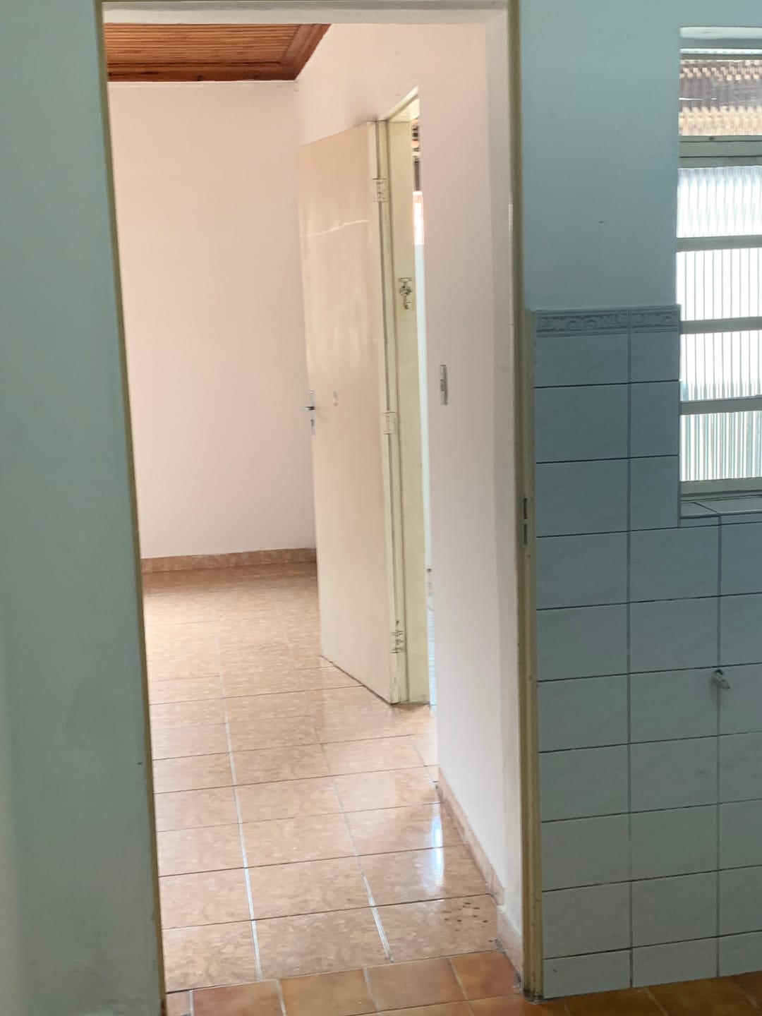 Casa à venda com 3 quartos, 200m² - Foto 25
