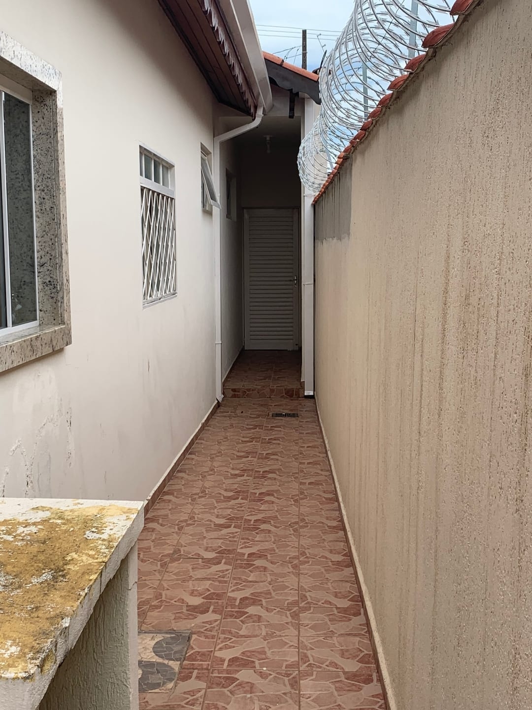 Casa à venda com 3 quartos, 200m² - Foto 32