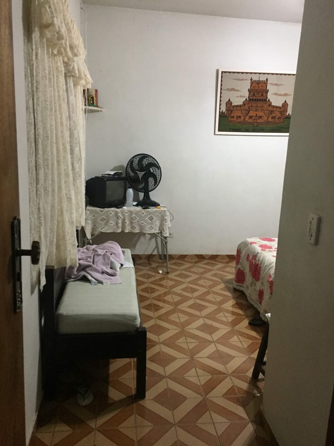 Casa à venda com 3 quartos, 166m² - Foto 1