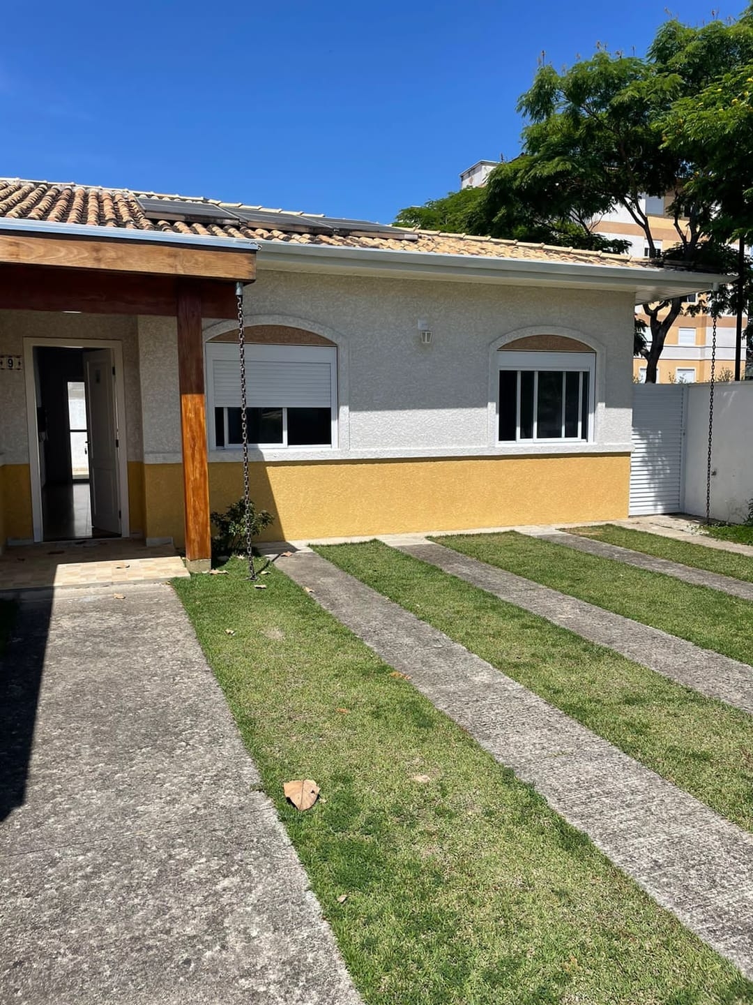 Casa de Condomínio à venda com 3 quartos, 87m² - Foto 2
