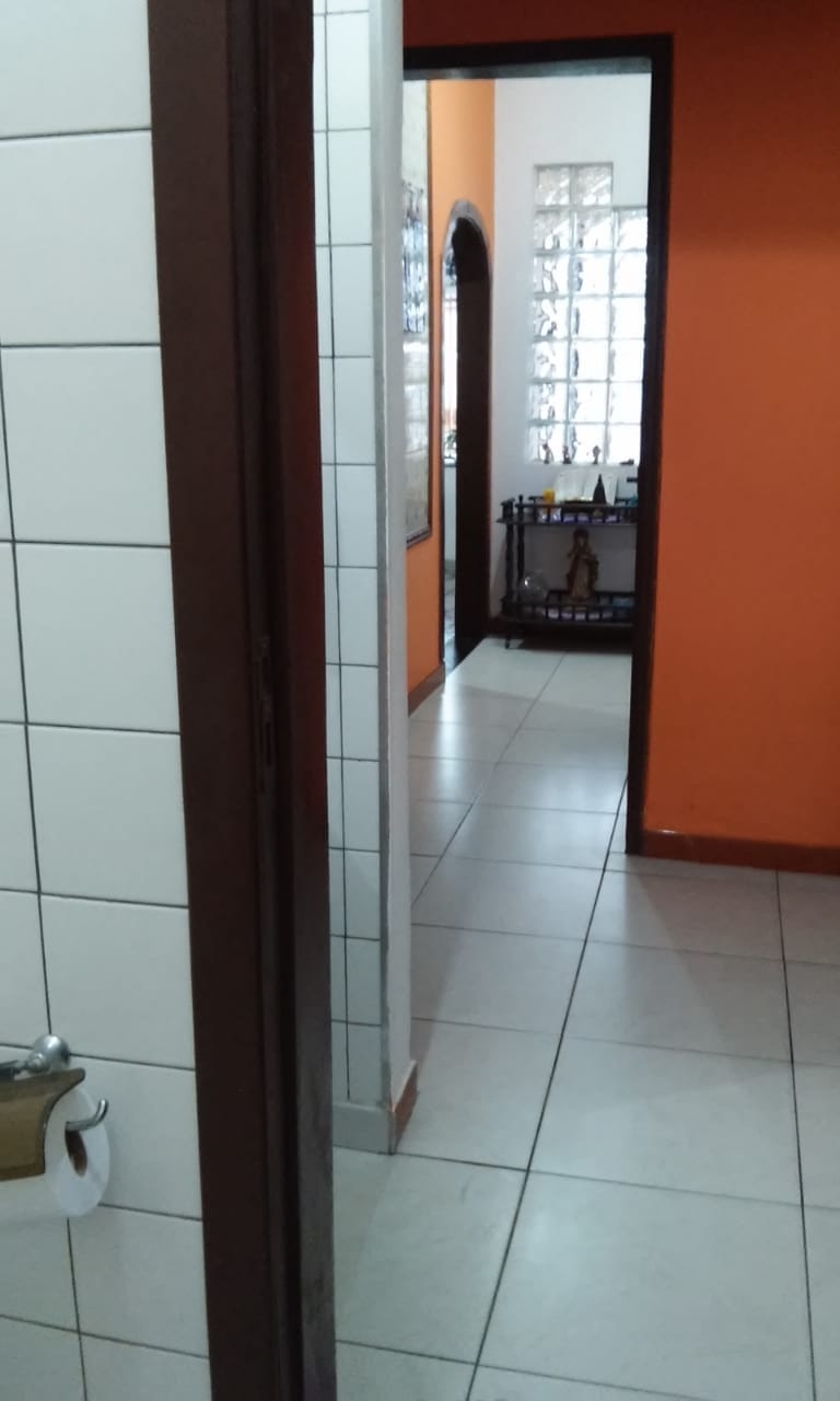 Casa à venda com 4 quartos, 156m² - Foto 8