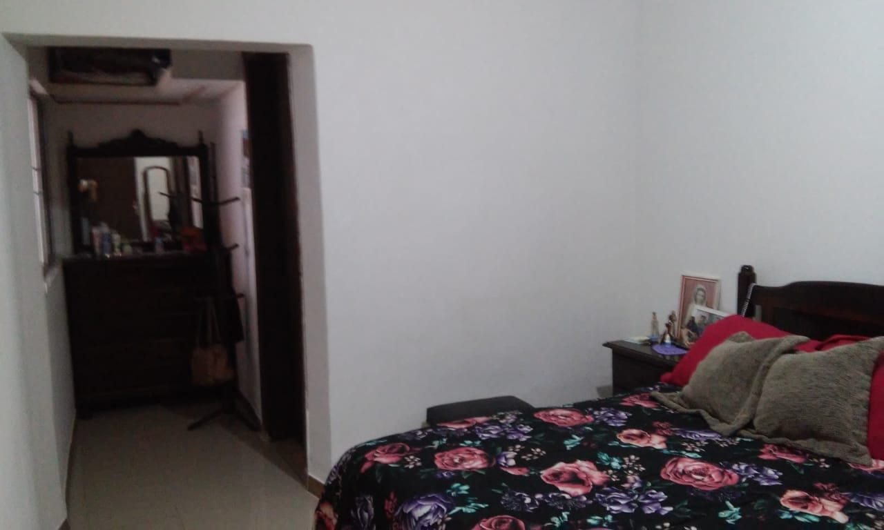 Casa à venda com 4 quartos, 156m² - Foto 11