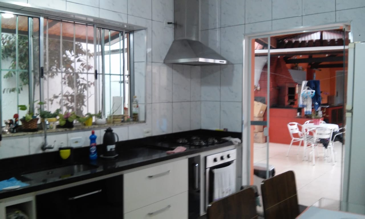 Casa à venda com 4 quartos, 156m² - Foto 15