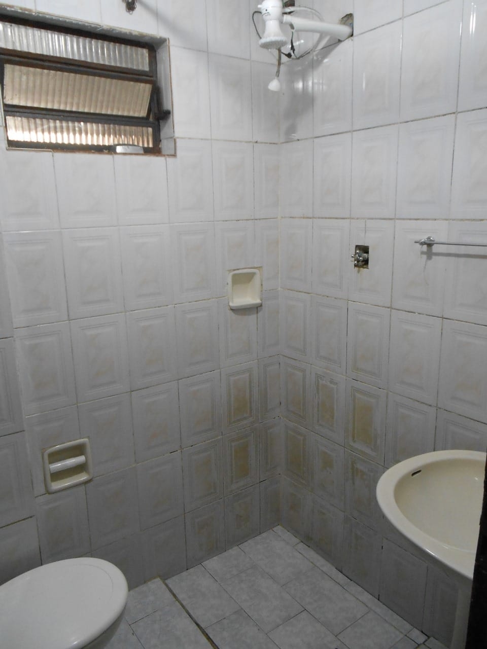 Sobrado à venda com 3 quartos, 200m² - Foto 1