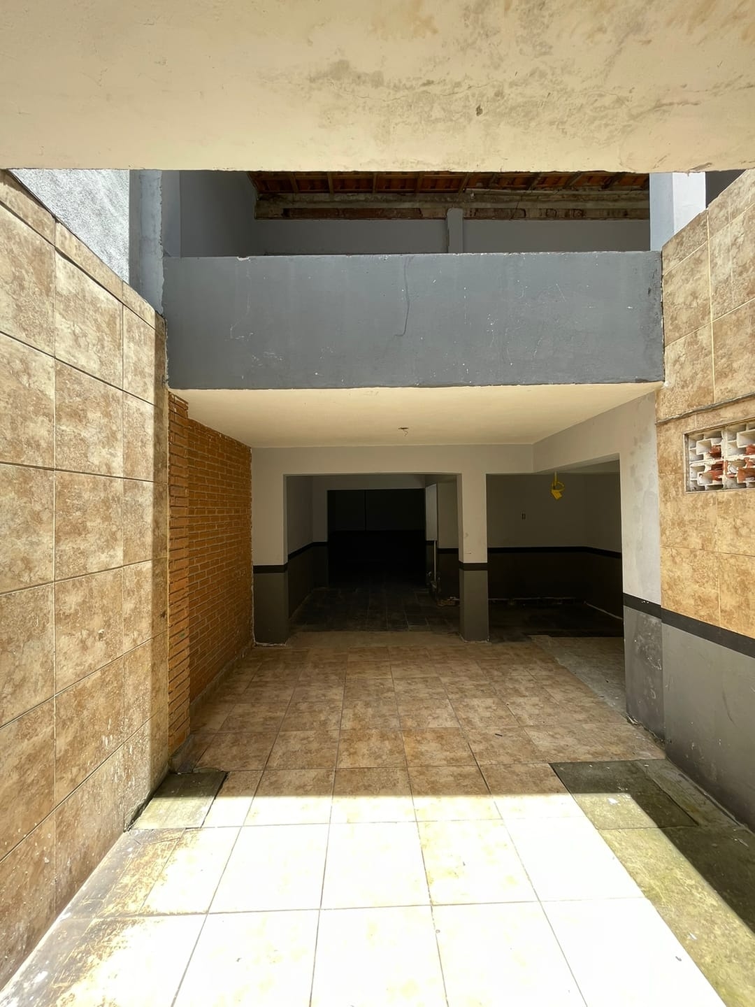 Casa à venda com 3 quartos, 120m² - Foto 11