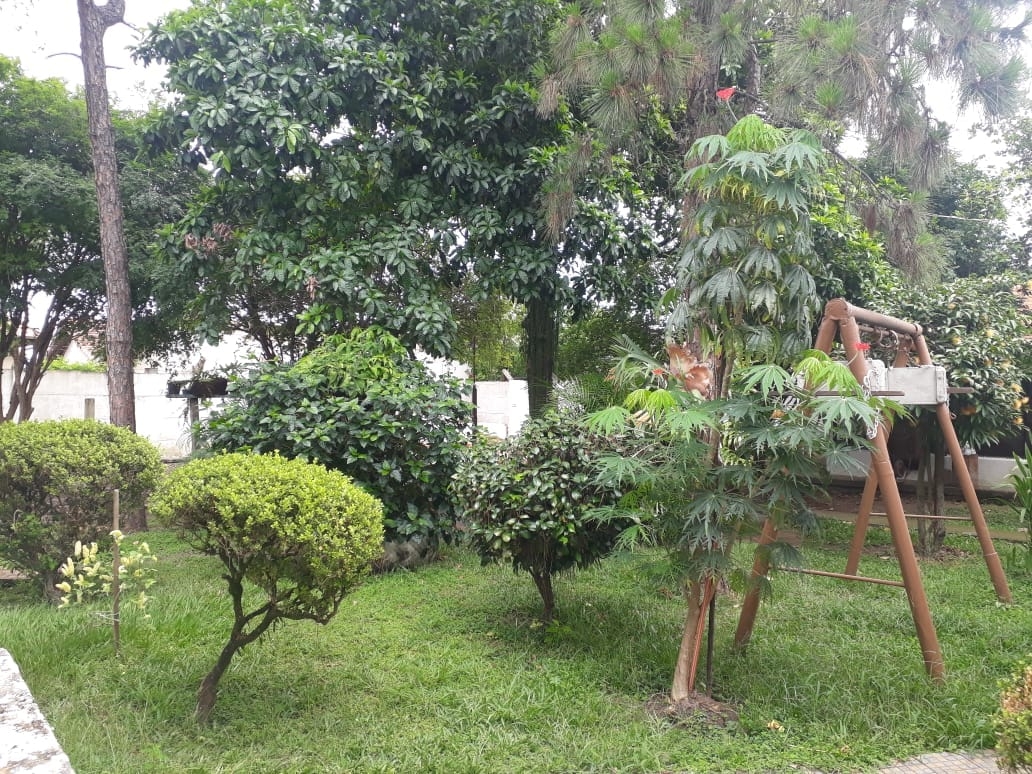 Casa à venda e aluguel com 3 quartos, 235m² - Foto 5