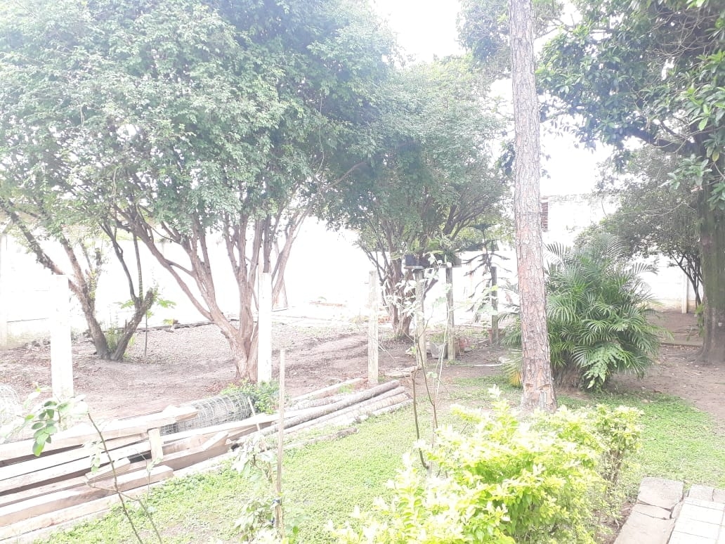 Casa à venda e aluguel com 3 quartos, 235m² - Foto 7