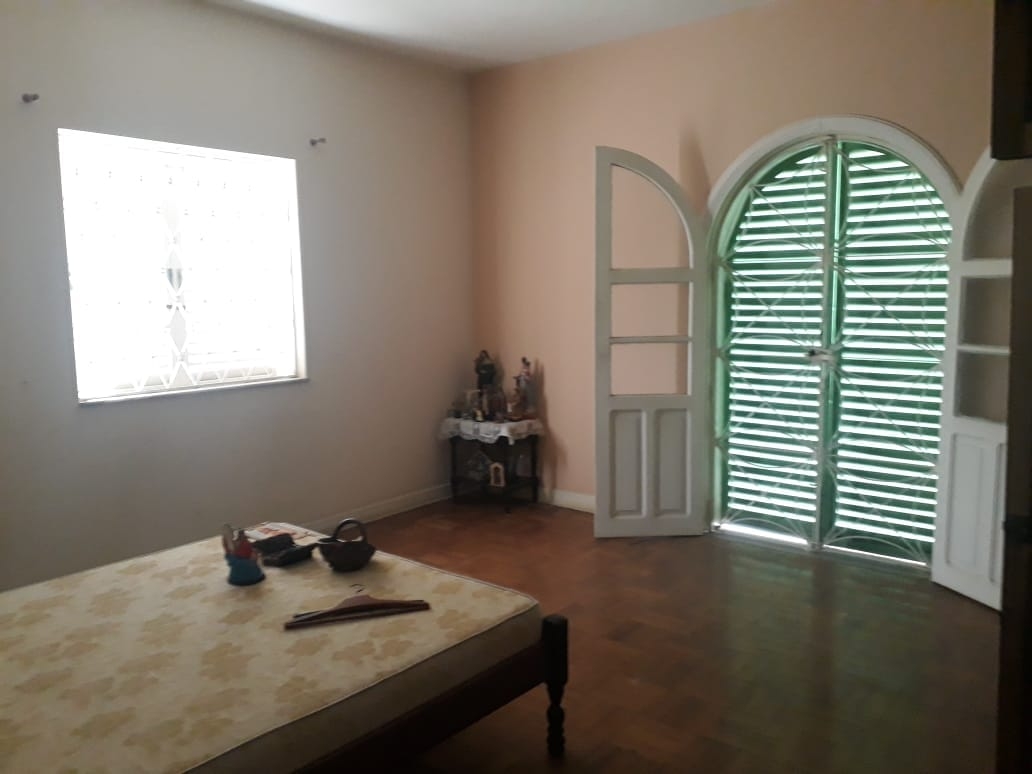 Casa à venda e aluguel com 3 quartos, 235m² - Foto 9
