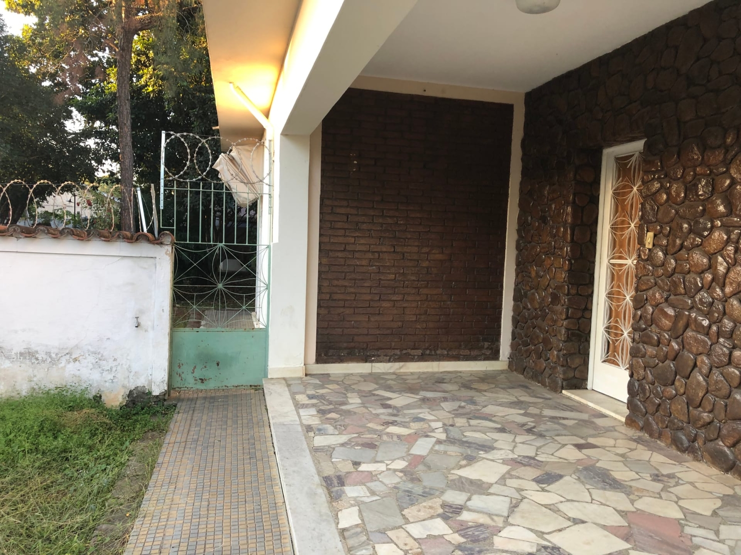 Casa à venda e aluguel com 3 quartos, 235m² - Foto 44