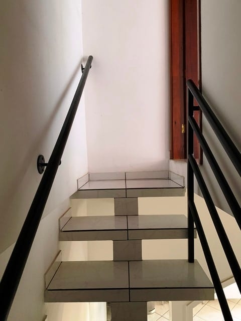 Casa à venda com 3 quartos, 150m² - Foto 3