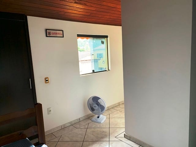 Casa à venda com 3 quartos, 150m² - Foto 12