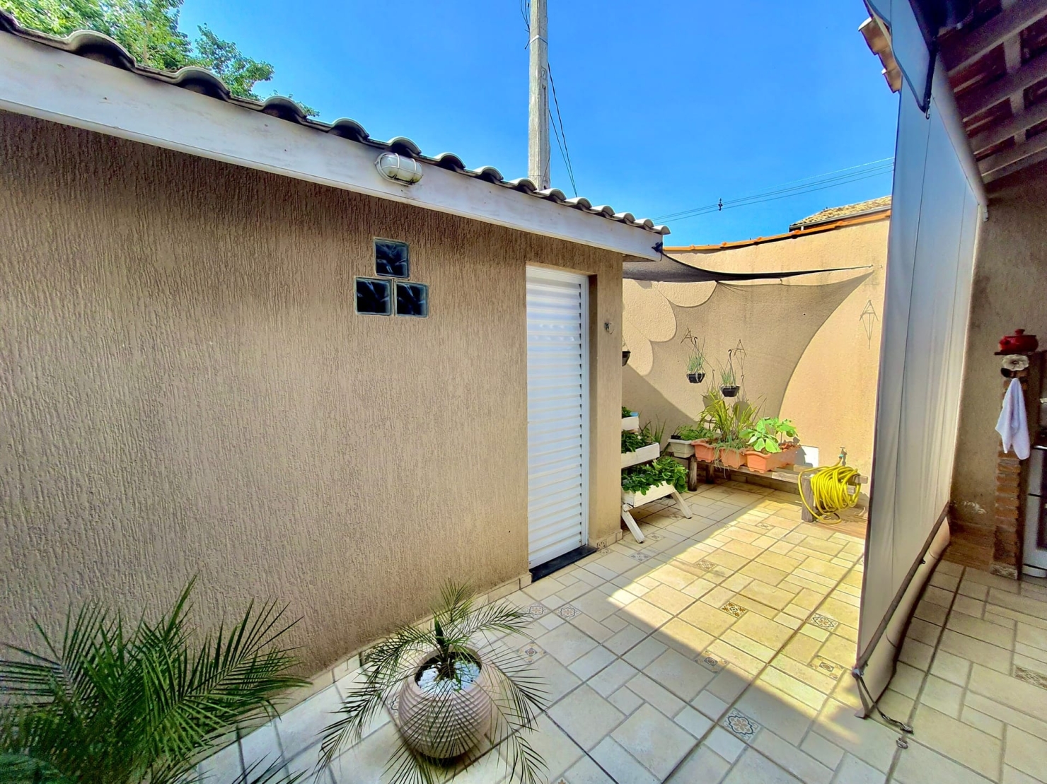 Casa à venda com 3 quartos, 200m² - Foto 4