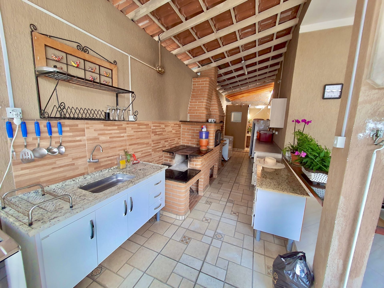 Casa à venda com 3 quartos, 200m² - Foto 6