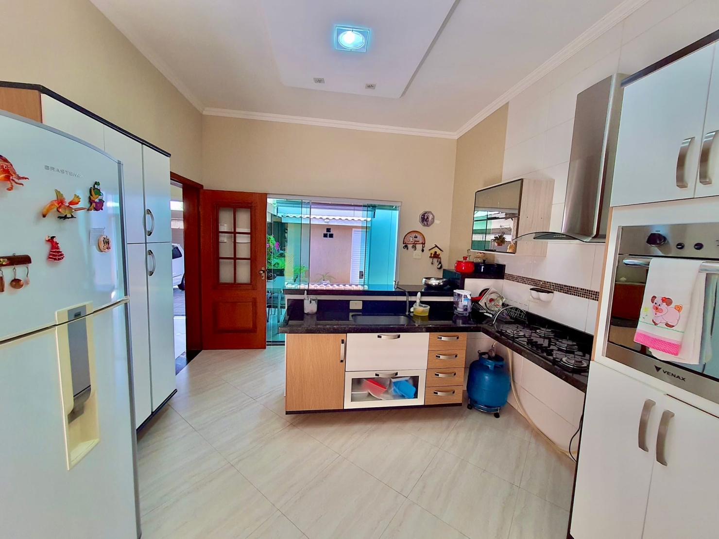 Casa à venda com 3 quartos, 200m² - Foto 15