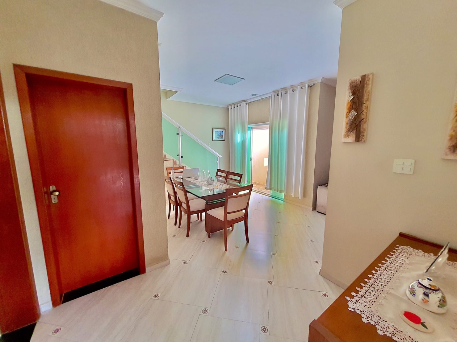 Casa à venda com 3 quartos, 200m² - Foto 16