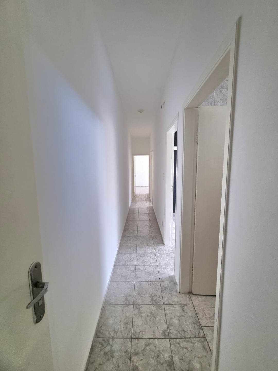 Casa à venda com 4 quartos, 182m² - Foto 7