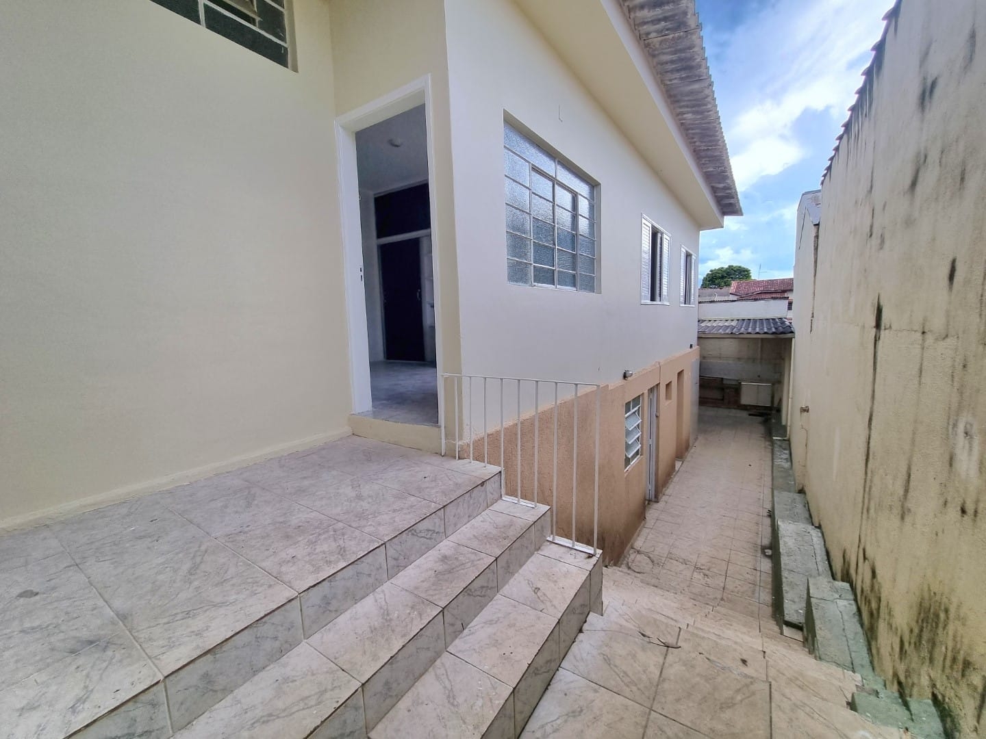 Casa à venda com 4 quartos, 182m² - Foto 15