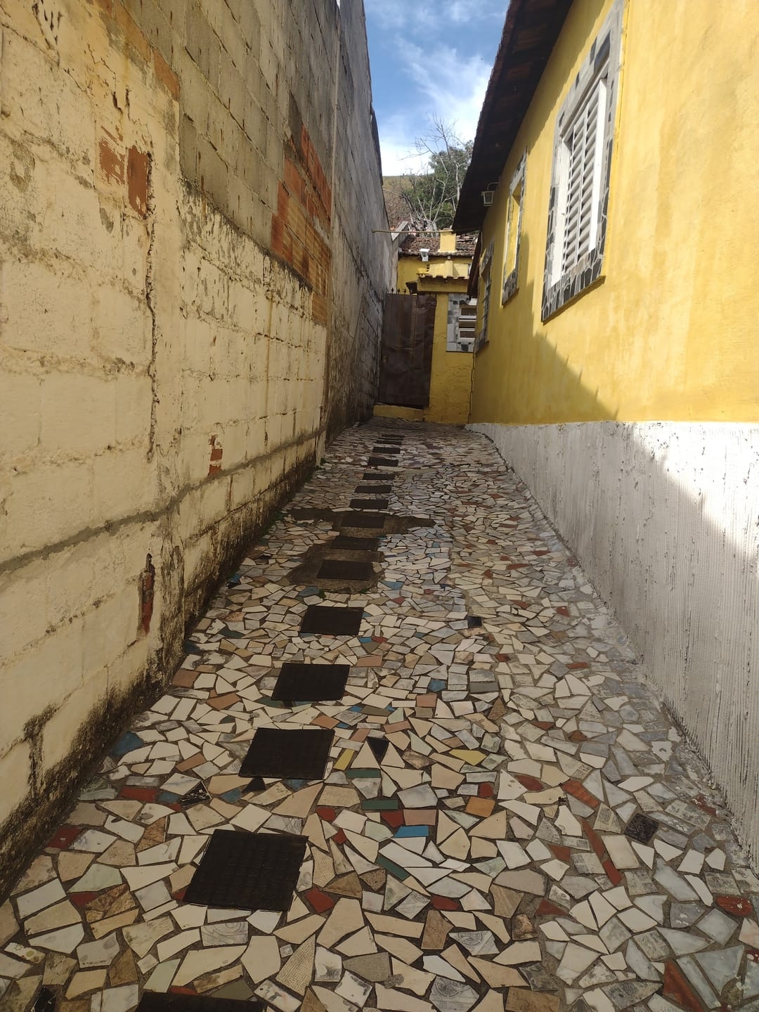 Sobrado à venda e aluguel com 3 quartos, 210m² - Foto 6