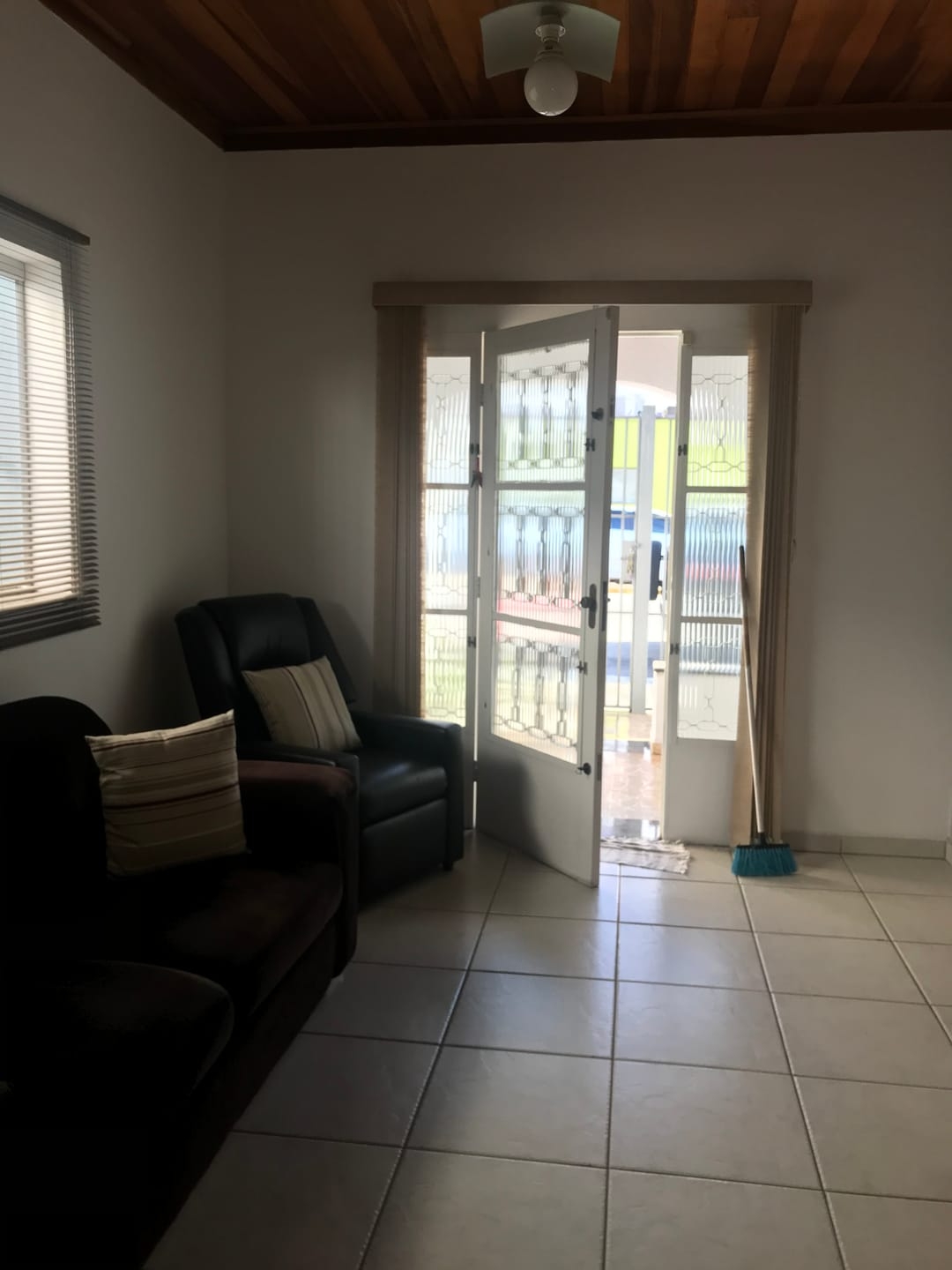 Casa à venda com 4 quartos, 149m² - Foto 5