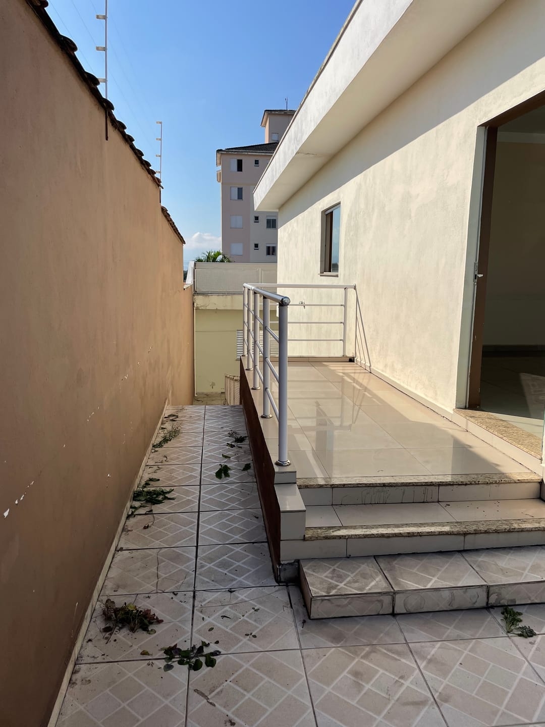 Casa à venda com 3 quartos, 249m² - Foto 6