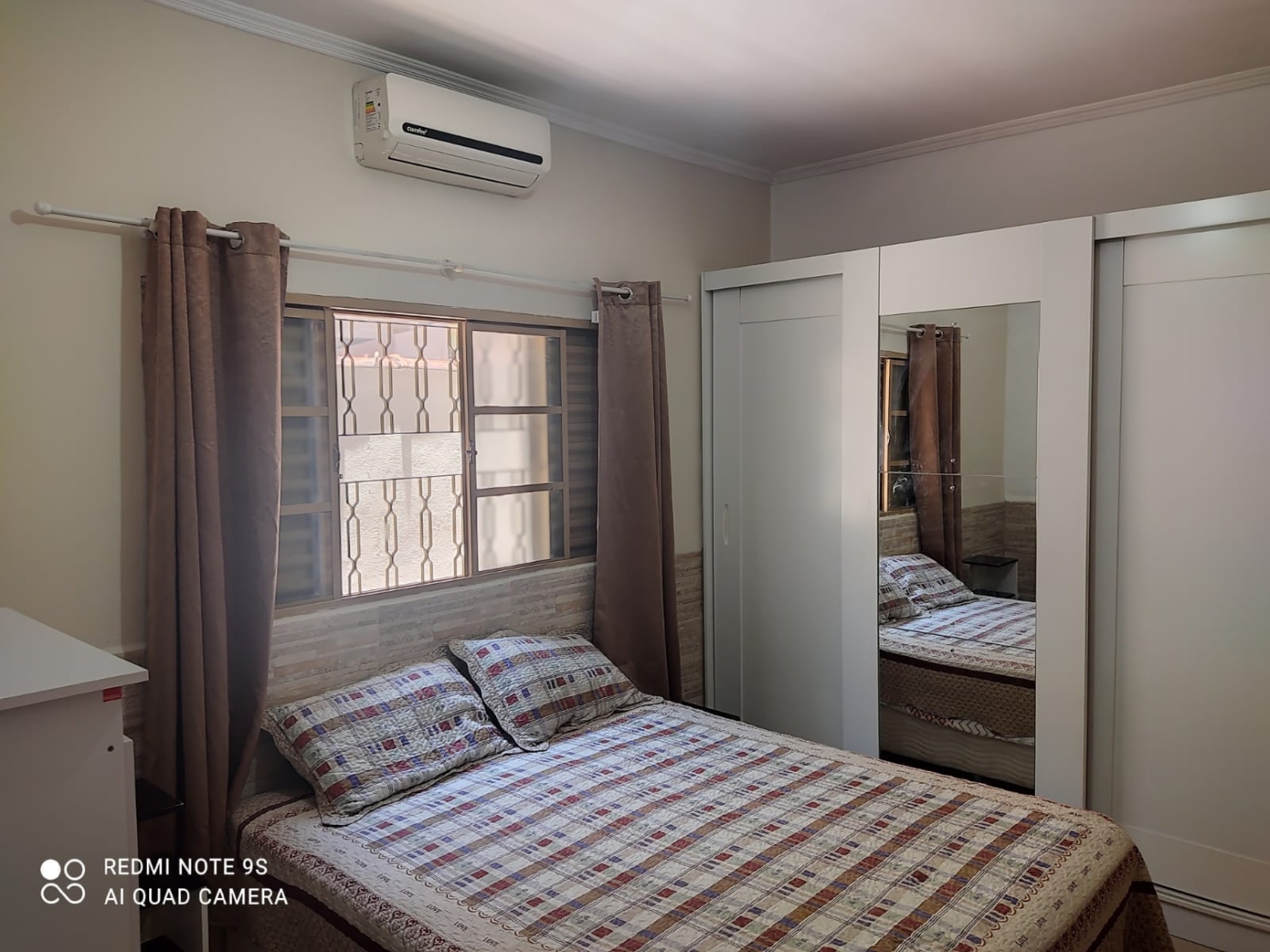 Casa à venda com 2 quartos, 100m² - Foto 11