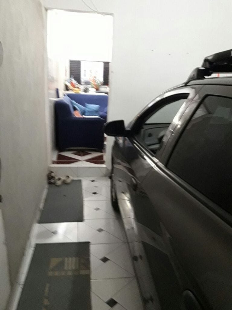 Casa à venda com 2 quartos, 297m² - Foto 2