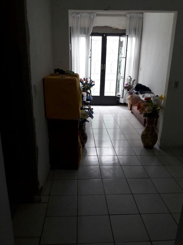 Casa à venda com 2 quartos, 297m² - Foto 3