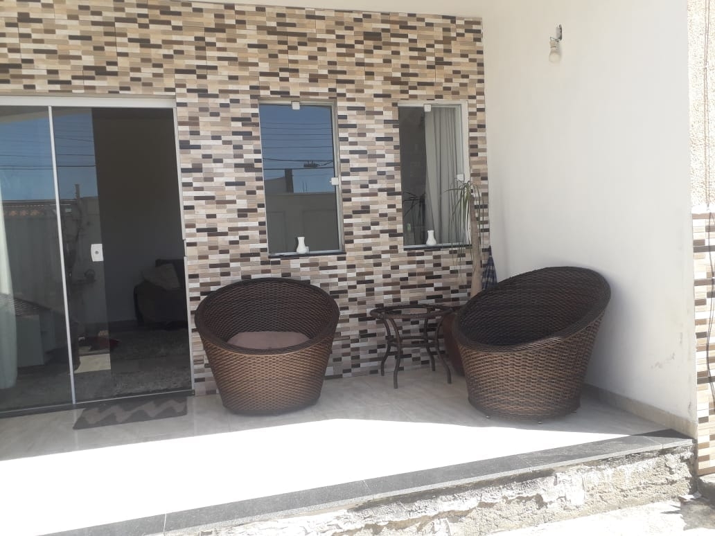 Sobrado à venda com 3 quartos, 250m² - Foto 1