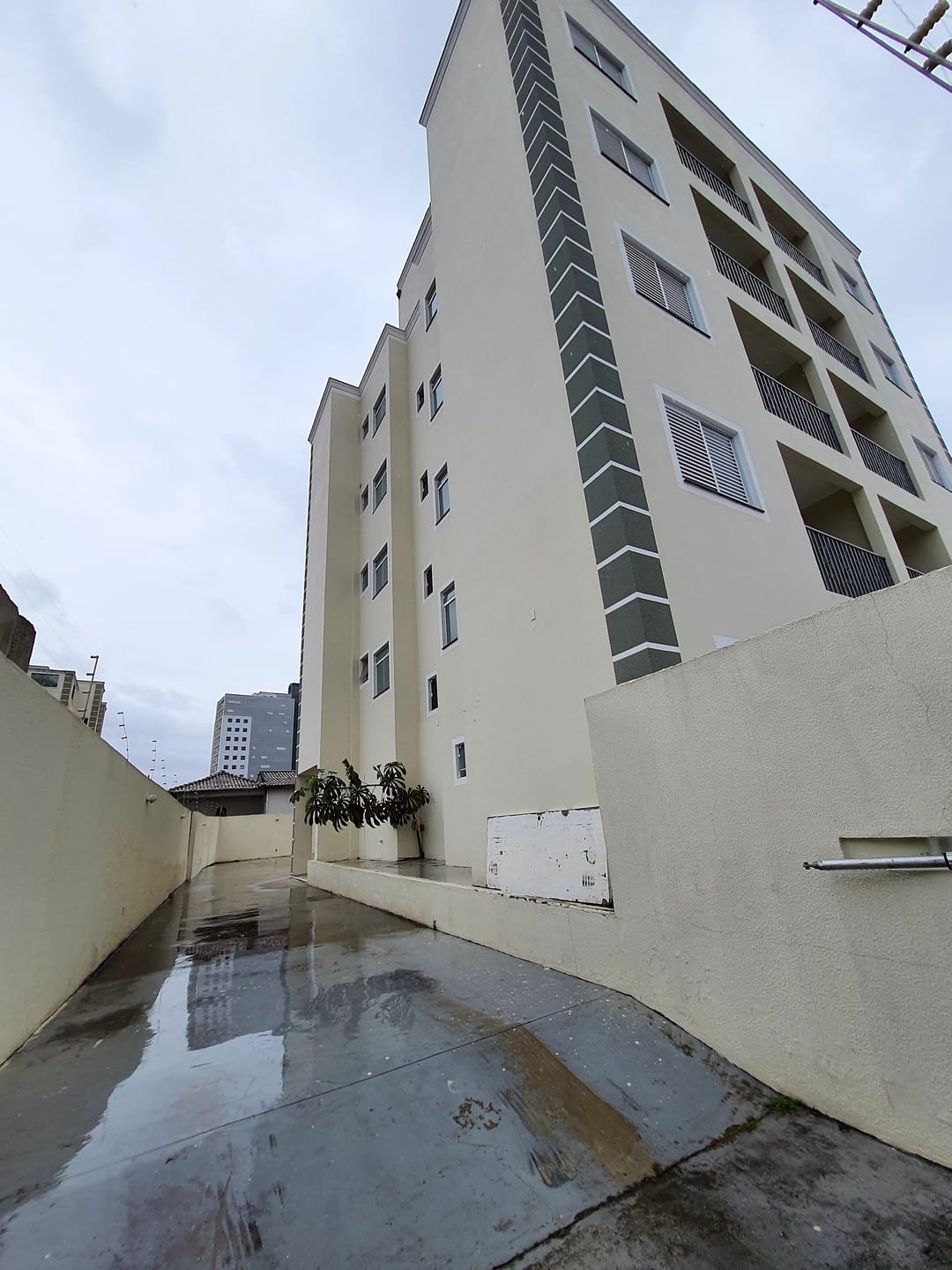Apartamento à venda com 1 quarto, 54m² - Foto 2