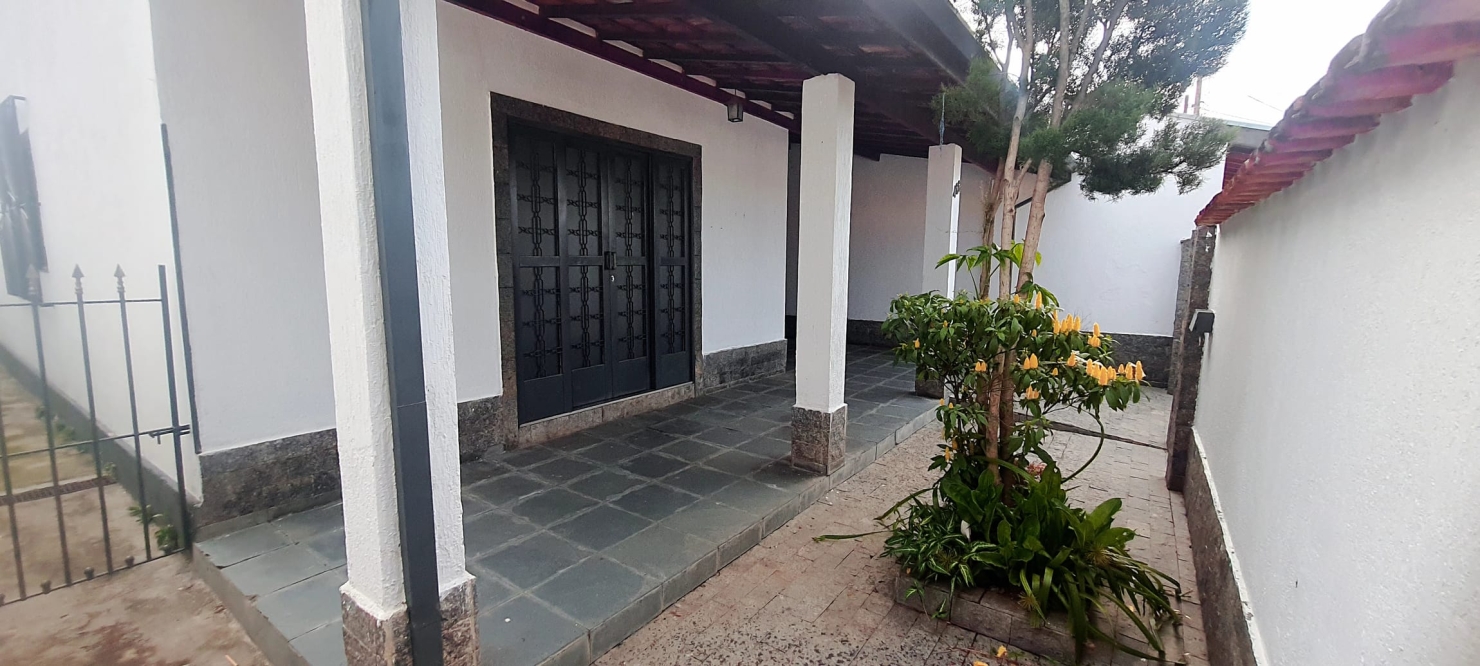 Casa à venda com 4 quartos, 150m² - Foto 6