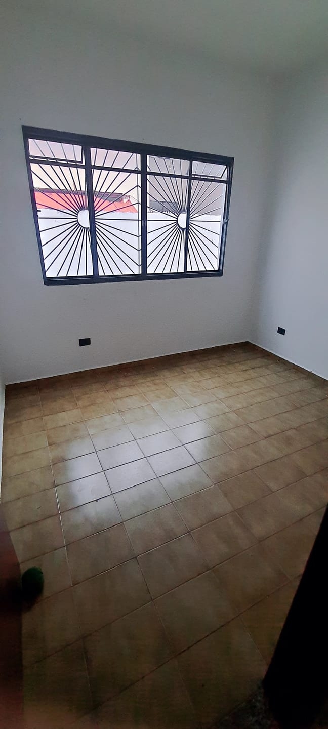 Casa à venda com 4 quartos, 150m² - Foto 18