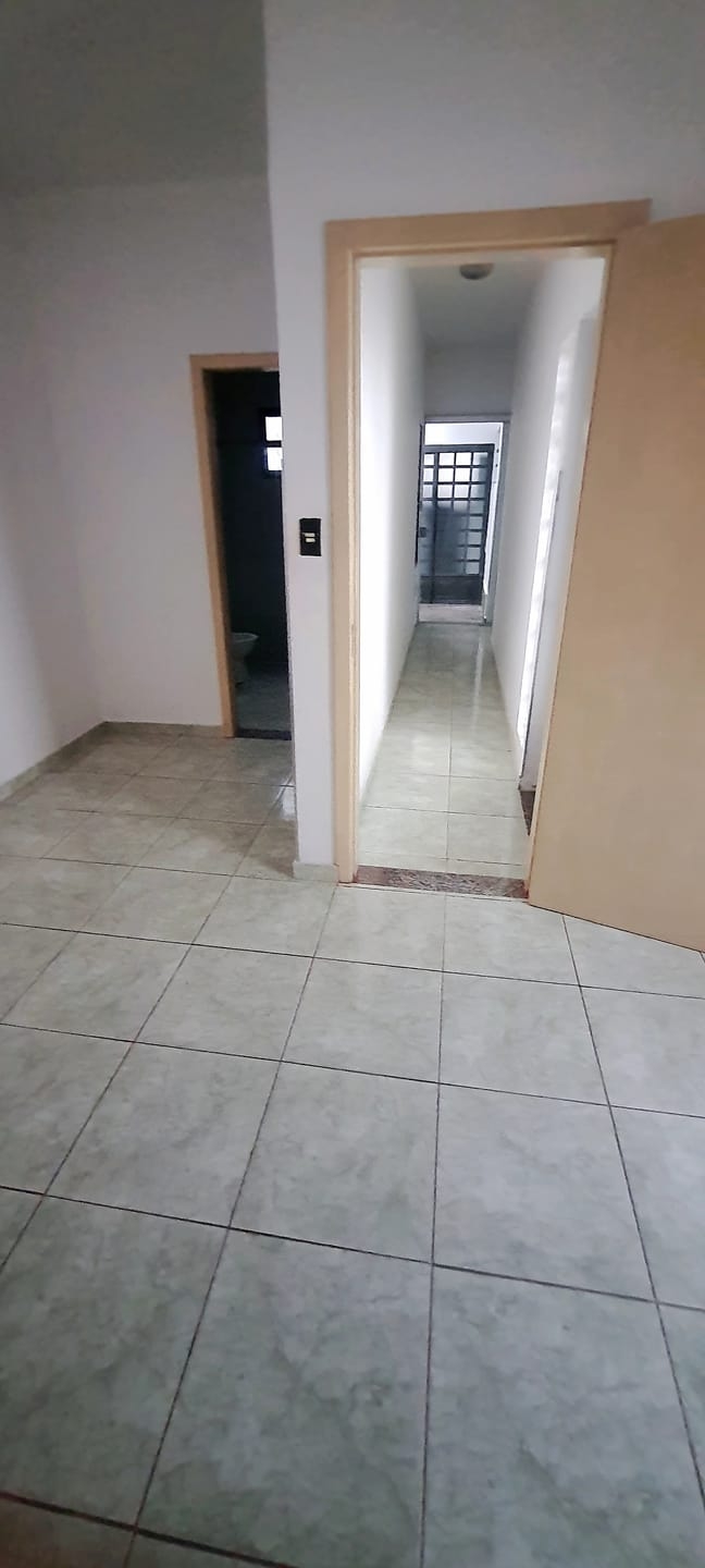 Casa à venda com 4 quartos, 150m² - Foto 31