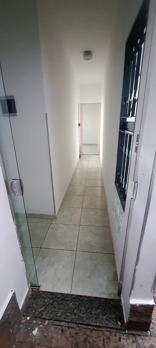 Casa à venda com 4 quartos, 150m² - Foto 32