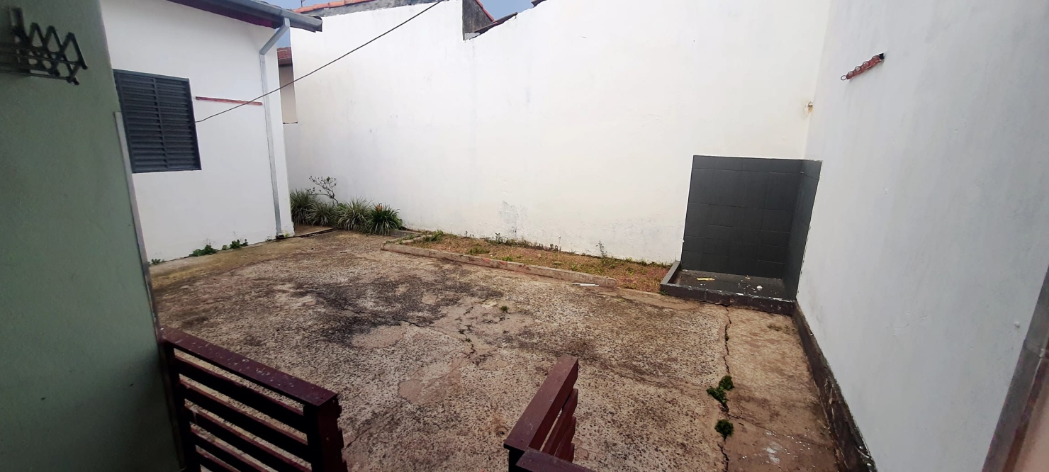 Casa à venda com 4 quartos, 150m² - Foto 37