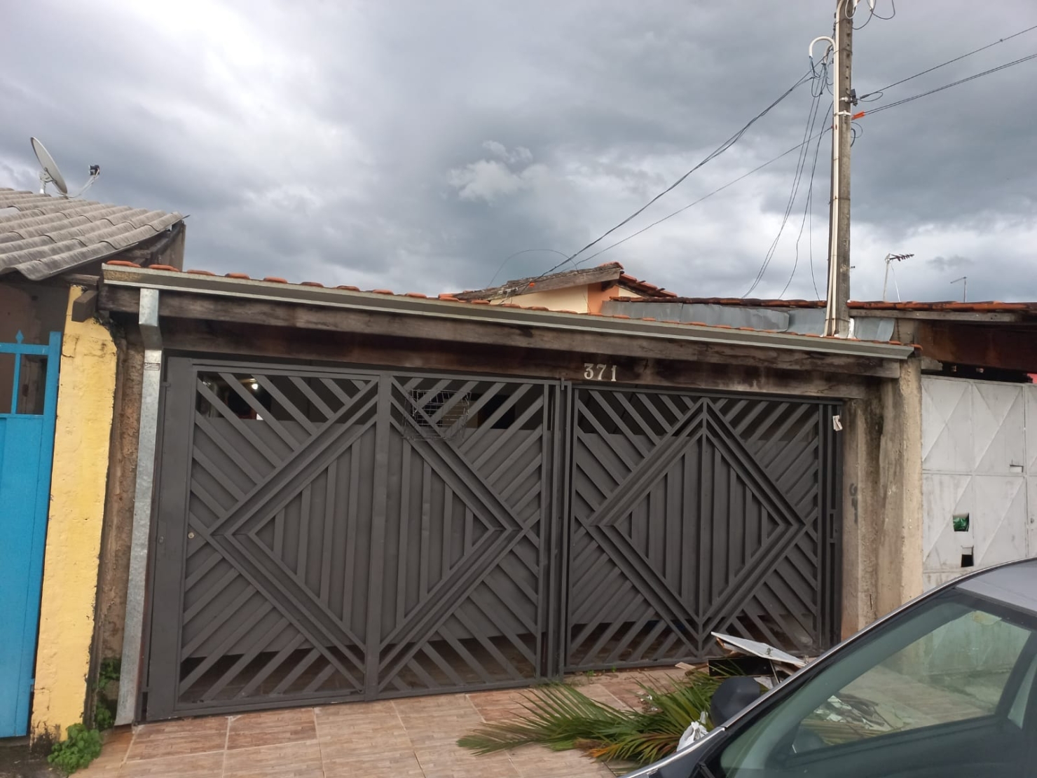Casa à venda com 3 quartos, 160m² - Foto 1