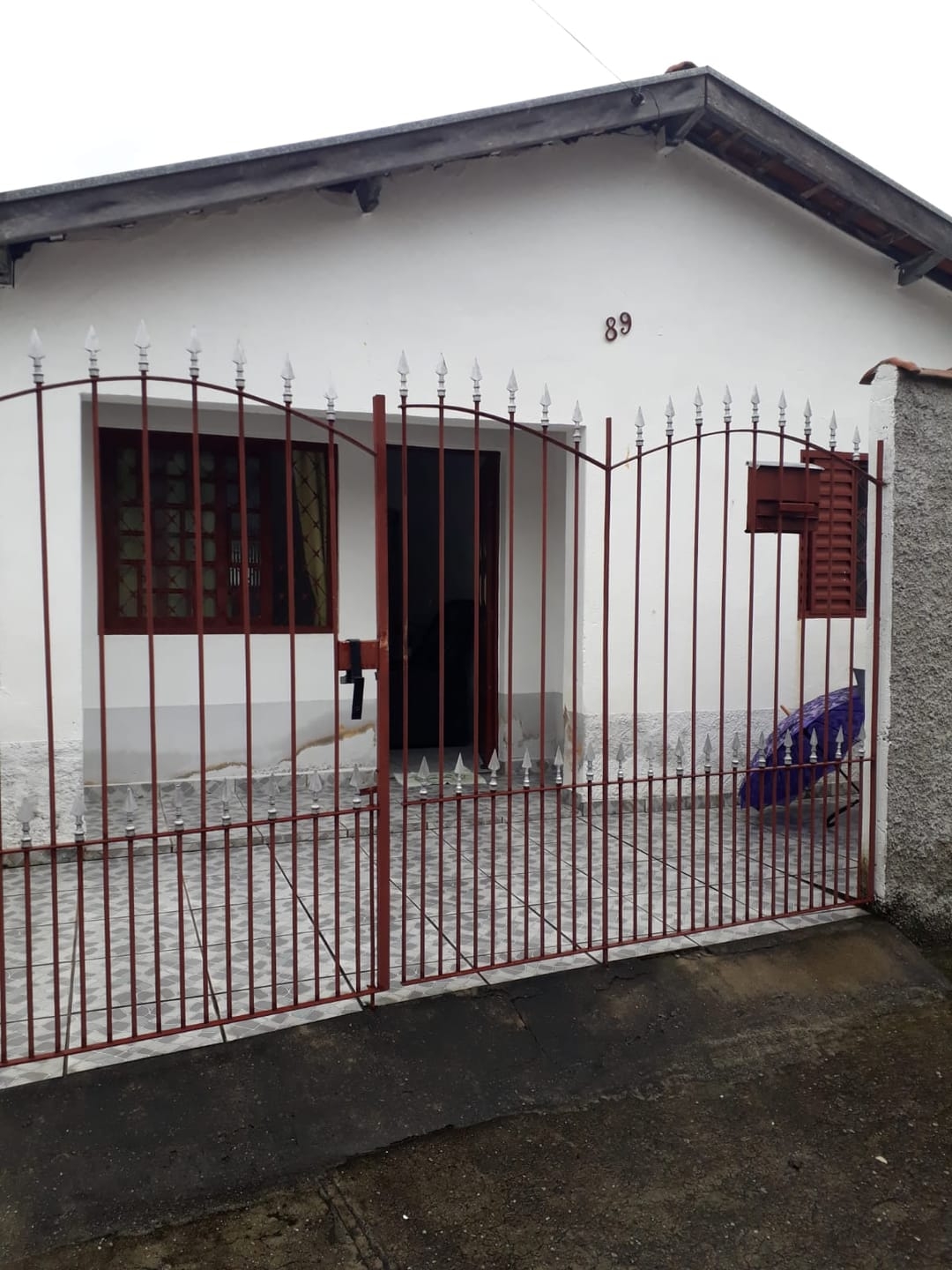 Casa à venda com 1 quarto, 53m² - Foto 1