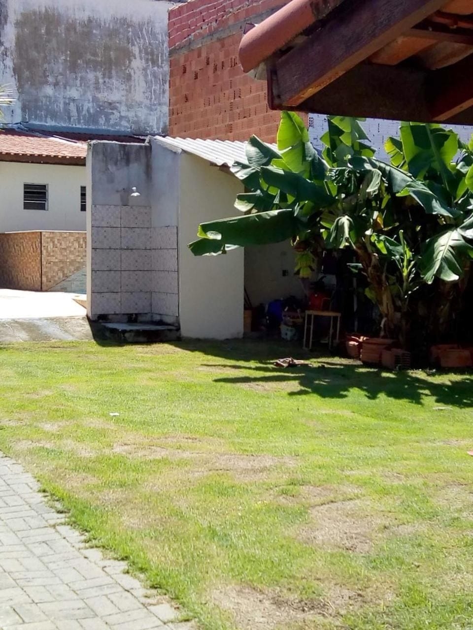 Casa à venda com 2 quartos, 280m² - Foto 2