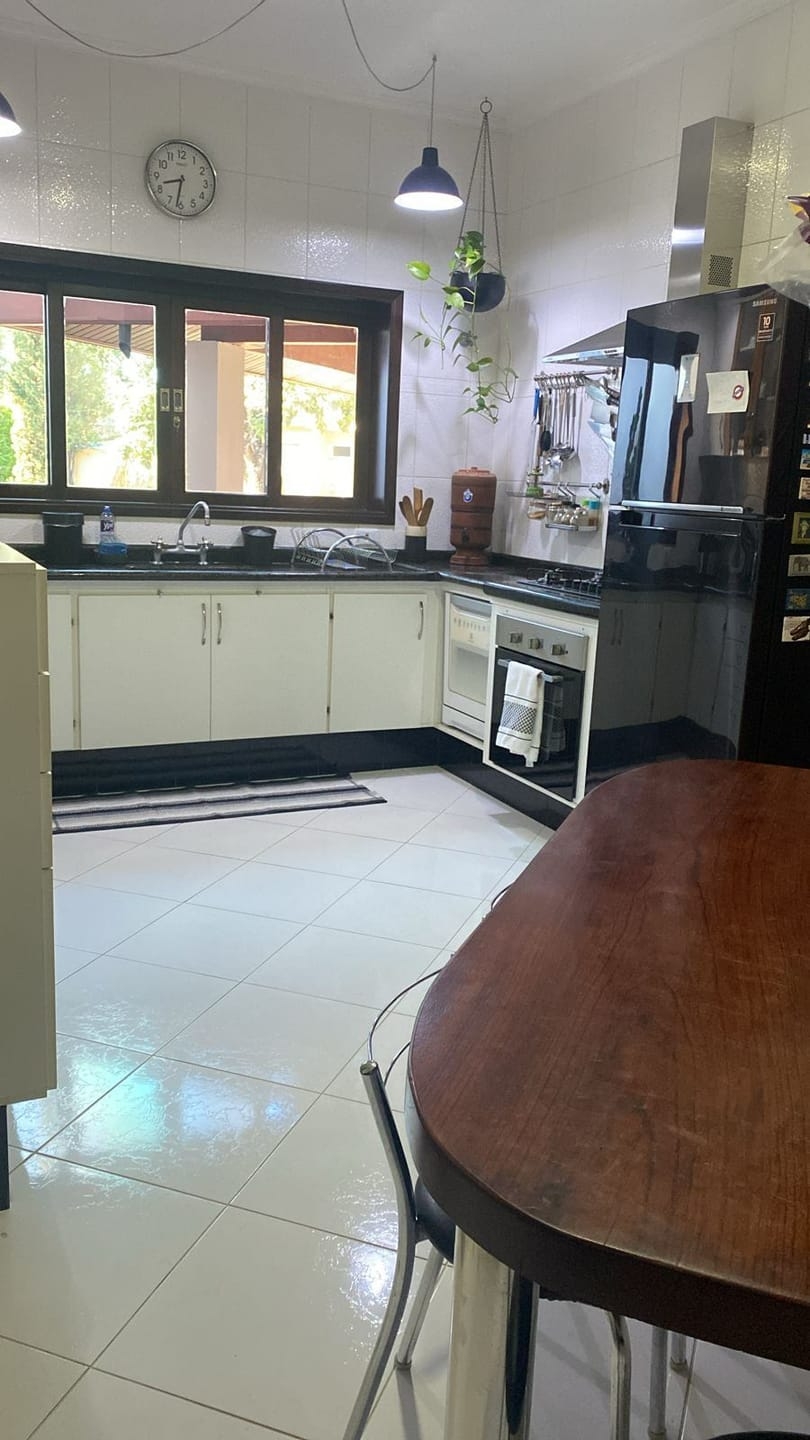 Casa à venda com 4 quartos, 380m² - Foto 16