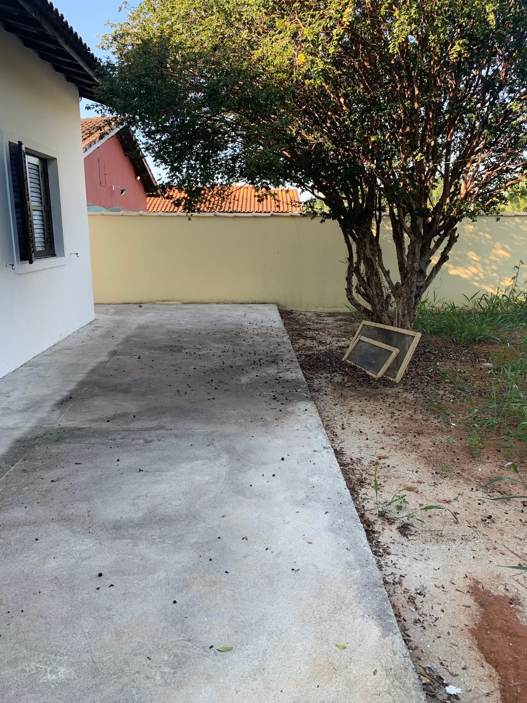 Casa à venda e aluguel com 3 quartos, 154m² - Foto 2
