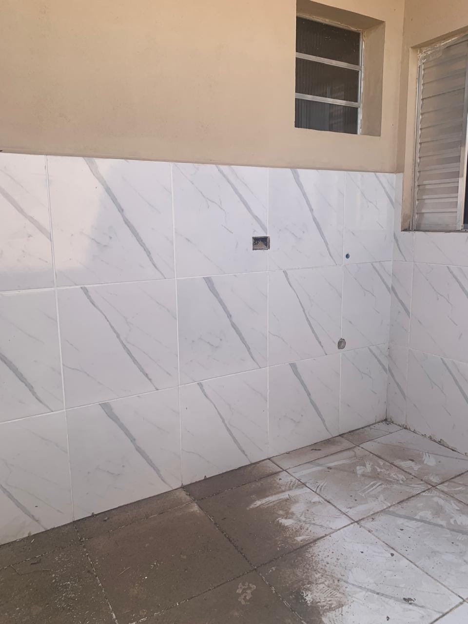 Casa à venda com 2 quartos, 60m² - Foto 3