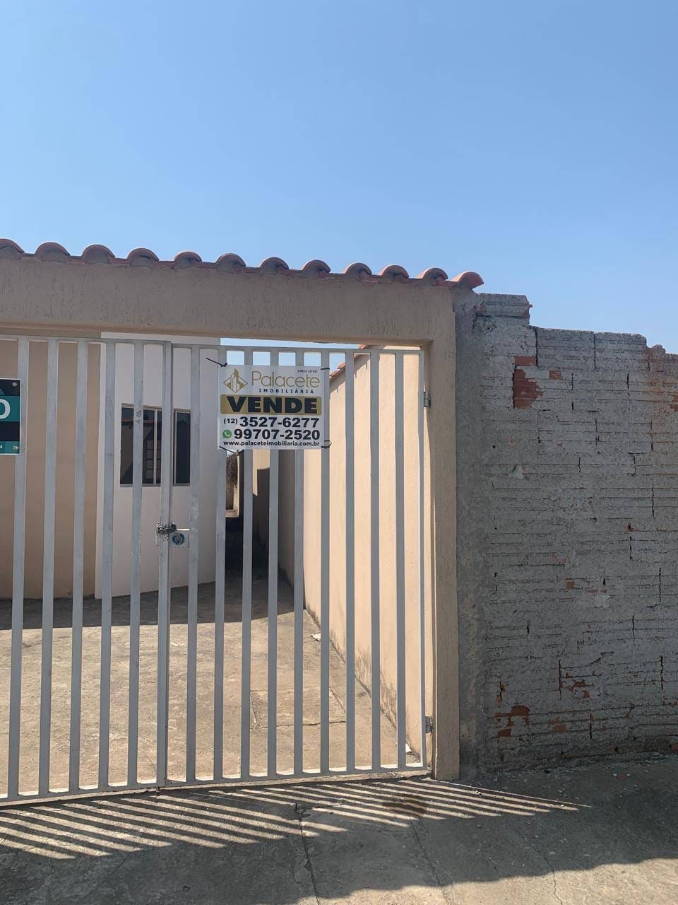 Casa à venda com 2 quartos, 60m² - Foto 6